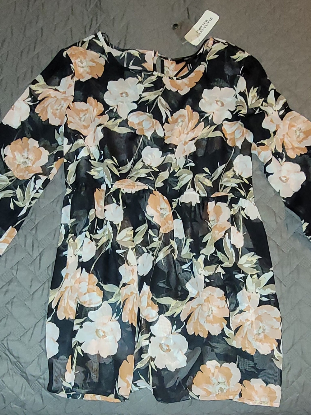 Forever 21 tunic blouse. NWT, size M